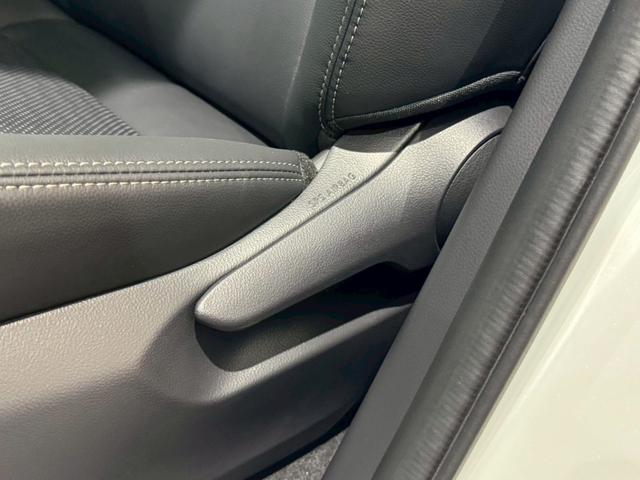 ランドクルーザー250 VX シグネチャーイルミブレード モデリスタパッケージ サンルーフ 丸目ヘッドライト パノラミックビューモニター デジタルインナーミラー ルーフレール ビルトインETC チームメイト HDMI 寒冷地仕様(51枚目)