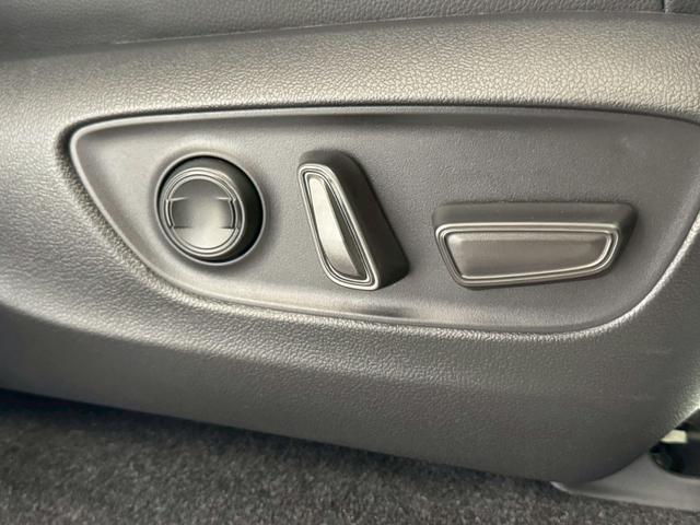 ランドクルーザー250 VX シグネチャーイルミブレード モデリスタパッケージ サンルーフ 丸目ヘッドライト パノラミックビューモニター デジタルインナーミラー ルーフレール ビルトインETC チームメイト HDMI 寒冷地仕様(52枚目)