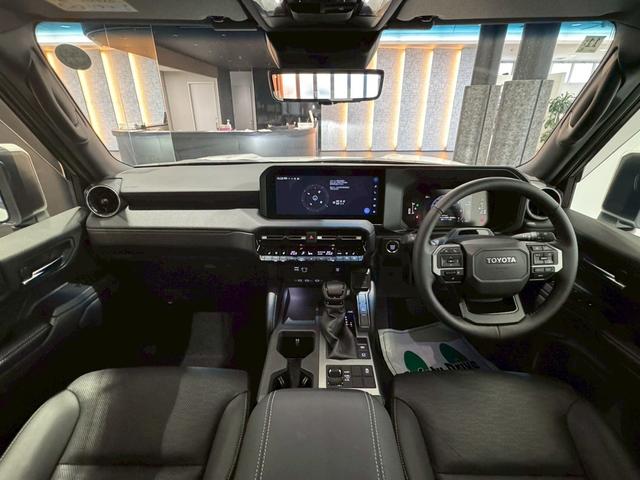 ランドクルーザー250 VX シグネチャーイルミブレード モデリスタパッケージ サンルーフ 丸目ヘッドライト パノラミックビューモニター デジタルインナーミラー ルーフレール ビルトインETC チームメイト HDMI 寒冷地仕様(78枚目)