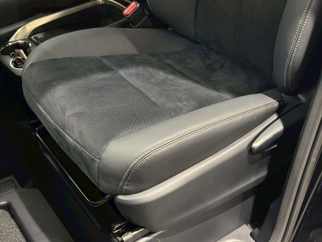 TOYOTA ALPHARD 2.5S TYPE GOLD III