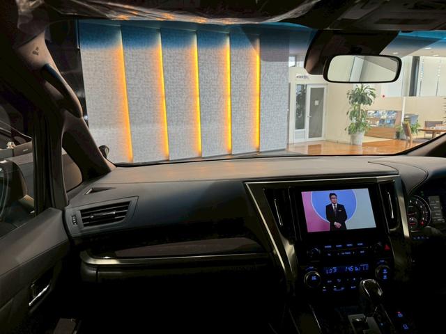 TOYOTA ALPHARD 2.5S TYPE GOLD III