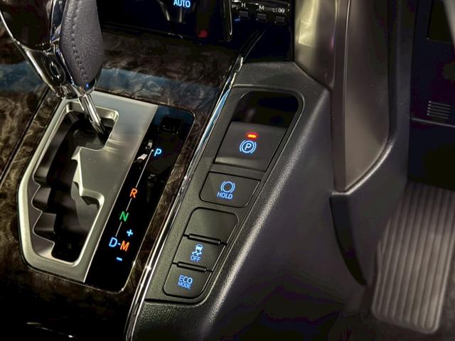 TOYOTA ALPHARD 2.5S TYPE GOLD III