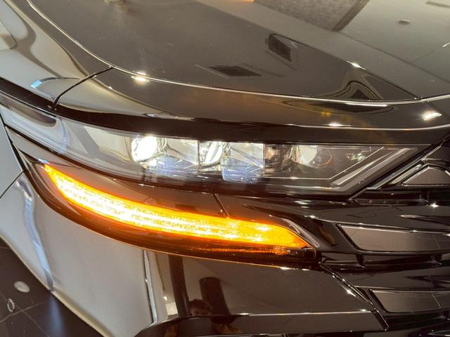 ヴェルファイアハイブリッド Z プレミア モデリスタエアロ デジタルミラー ユニバーサルステップ 13.2型後席モニタ サイドエンブレムイルミ 独立ムーンルーフ チームメイト ダウンサス ナビ TV BSM HUD ETC2.0 全方位カメラ(14枚目)