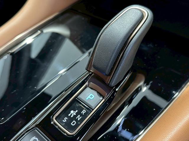 ヴェルファイアハイブリッド Z プレミア モデリスタエアロ デジタルミラー ユニバーサルステップ 13.2型後席モニタ サイドエンブレムイルミ 独立ムーンルーフ チームメイト ダウンサス ナビ TV BSM HUD ETC2.0 全方位カメラ(58枚目)