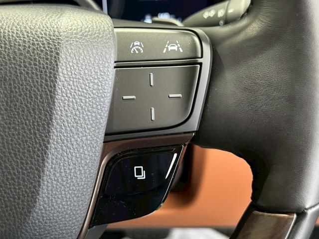 ヴェルファイアハイブリッド Z プレミア モデリスタエアロ デジタルミラー ユニバーサルステップ 13.2型後席モニタ サイドエンブレムイルミ 独立ムーンルーフ チームメイト ダウンサス ナビ TV BSM HUD ETC2.0 全方位カメラ(65枚目)