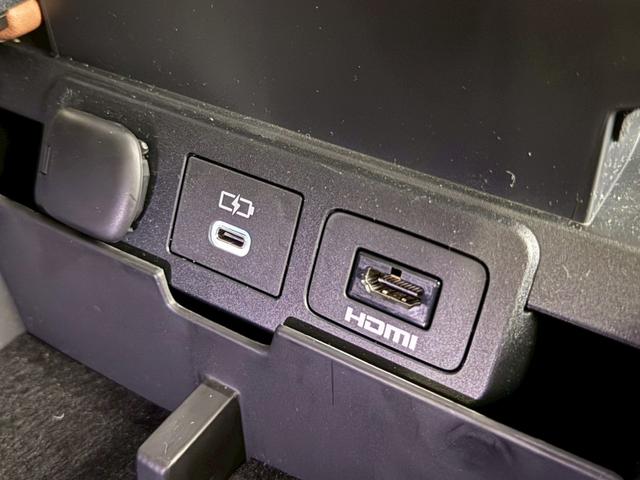 ヴェルファイアハイブリッド Z プレミア モデリスタエアロ デジタルミラー ユニバーサルステップ 13.2型後席モニタ サイドエンブレムイルミ 独立ムーンルーフ チームメイト ダウンサス ナビ TV BSM HUD ETC2.0 全方位カメラ(76枚目)