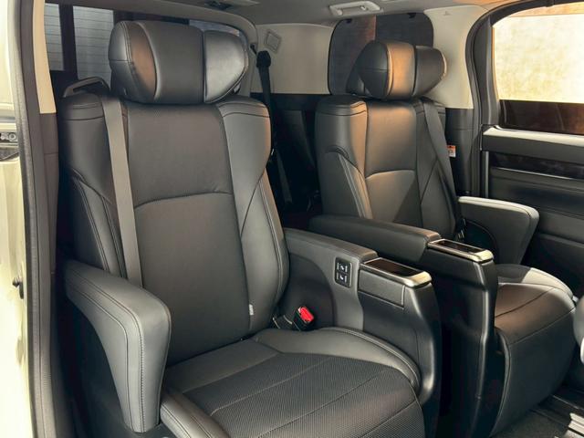 アルファード 2.5S Cパッケージ モデリスタエアロ メーカーナビ JBLサウンド ツインムーンルーフ デジタルインナーミラー 3眼LEDヘッド 後席モニター ガナドールマフラー 全方位カメラ DVDデッキ ブラインドスポットモニター(51枚目)