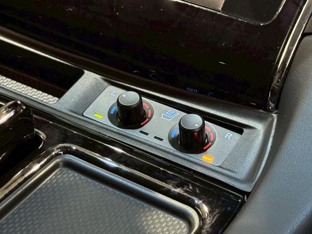 アルファード 2.5S Cパッケージ モデリスタエアロ メーカーナビ JBLサウンド ツインムーンルーフ デジタルインナーミラー 3眼LEDヘッド 後席モニター ガナドールマフラー 全方位カメラ DVDデッキ ブラインドスポットモニター(71枚目)