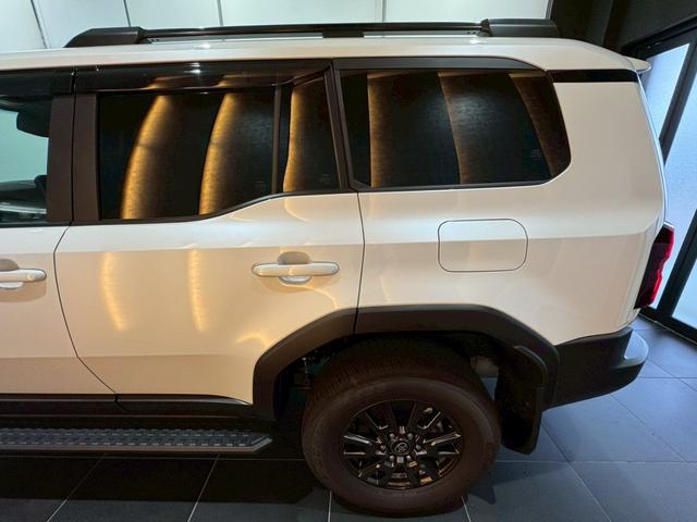 ランドクルーザー250 VX 丸目LEDヘッド トヨタチームメイト 寒冷地仕様 デジタルミラー ムーンルーフ ルーフレール パノラミックビュー ブラインドスポット 純正12.3型DA ナビ フルセグTV HDMI端子 ETC2.0(27枚目)