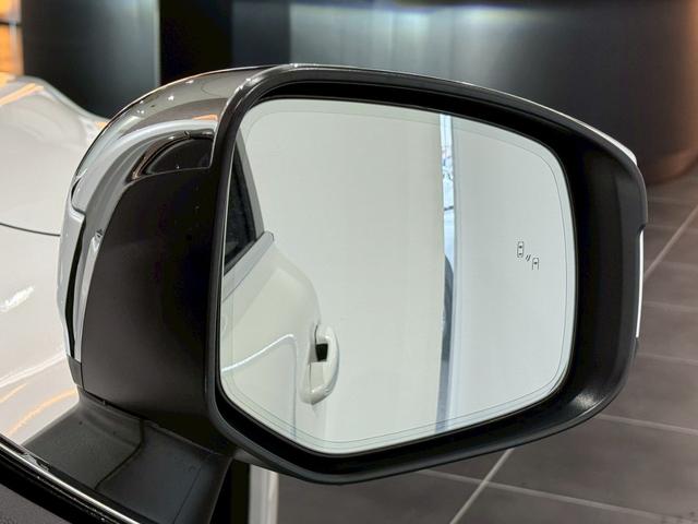 ランドクルーザー ZX モデリスタエアロ リアエンターテインメント クールBOX 寒冷地 デクロック ワンオーナー ルーフレール タイヤ空気圧センサー JBLスピーカー ETC2.0 トノカバー ブラインドスポットモニター(11枚目)