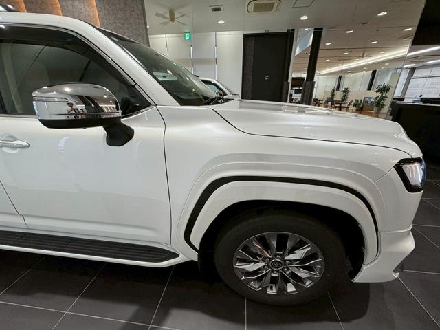 ランドクルーザー ZX モデリスタエアロ リアエンターテインメント クールBOX 寒冷地 デクロック ワンオーナー ルーフレール タイヤ空気圧センサー JBLスピーカー ETC2.0 トノカバー ブラインドスポットモニター(21枚目)