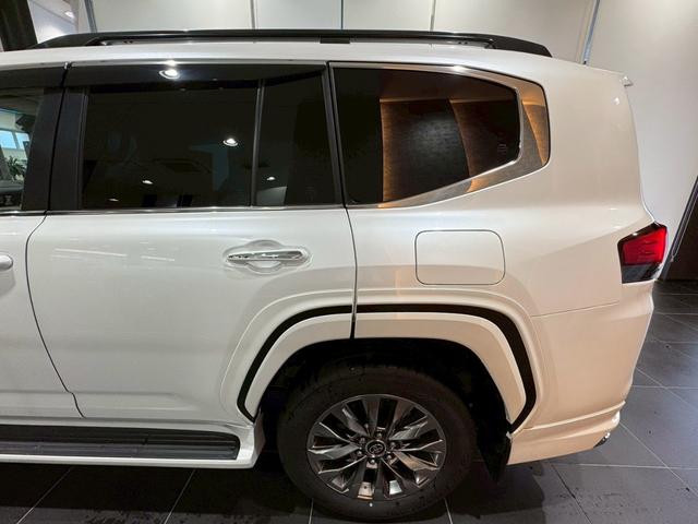 ランドクルーザー ZX モデリスタエアロ リアエンターテインメント クールBOX 寒冷地 デクロック ワンオーナー ルーフレール タイヤ空気圧センサー JBLスピーカー ETC2.0 トノカバー ブラインドスポットモニター(24枚目)