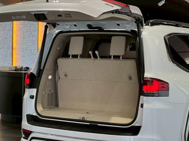 ランドクルーザー ZX モデリスタエアロ リアエンターテインメント クールBOX 寒冷地 デクロック ワンオーナー ルーフレール タイヤ空気圧センサー JBLスピーカー ETC2.0 トノカバー ブラインドスポットモニター(33枚目)