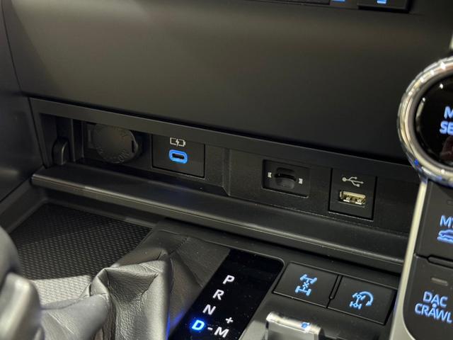 ランドクルーザー ZX モデリスタエアロ リアエンターテインメント クールBOX 寒冷地 デクロック ワンオーナー ルーフレール タイヤ空気圧センサー JBLスピーカー ETC2.0 トノカバー ブラインドスポットモニター(74枚目)