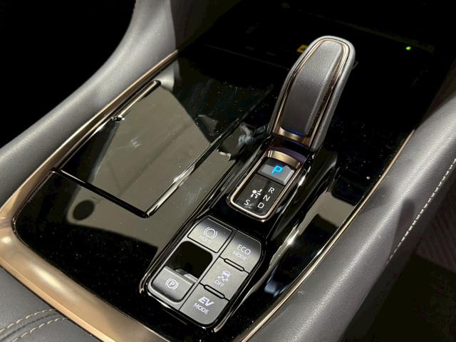 アルファードハイブリッド Z トヨタチームメイト カラーヘッドアップディスプレイ 左右独立サンルーフ スペアタイヤ パワーシート シートヒーター シートクーラー ビルトインETC メモリーシート パノラミックビューモニター(67枚目)