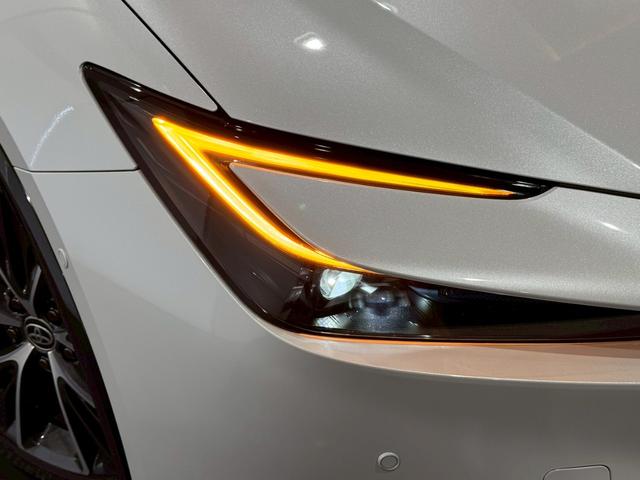 プリウス Z パノラマルーフ デジタルインナーミラー ドライブレコーダー前後 ワイヤレス充電 パノラミックビューモニター ブラインドスポットモニター アドバンストパーク ナビ フルTV ETC2.0 純正19AW(13枚目)