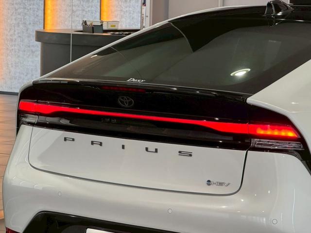 プリウス Z パノラマルーフ デジタルインナーミラー ドライブレコーダー前後 ワイヤレス充電 パノラミックビューモニター ブラインドスポットモニター アドバンストパーク ナビ フルTV ETC2.0 純正19AW(28枚目)