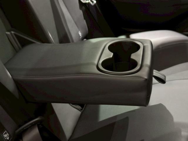 プリウス Z パノラマルーフ デジタルインナーミラー ドライブレコーダー前後 ワイヤレス充電 パノラミックビューモニター ブラインドスポットモニター アドバンストパーク ナビ フルTV ETC2.0 純正19AW(41枚目)