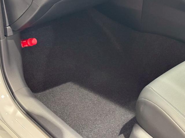 プリウス Z パノラマルーフ デジタルインナーミラー ドライブレコーダー前後 ワイヤレス充電 パノラミックビューモニター ブラインドスポットモニター アドバンストパーク ナビ フルTV ETC2.0 純正19AW(67枚目)