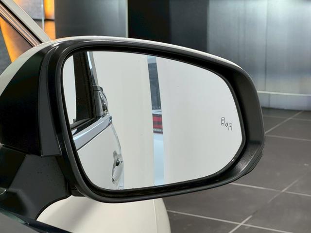 アルファードハイブリッド Z ユニバーサルステップ 13.2インチ有機EL後席モニター トヨタチームメイト アドバンスドパーク 左右独立サンルーフ パノラミックビューモニター カラーヘッドアップディスプレイ ビルトインETC(10枚目)