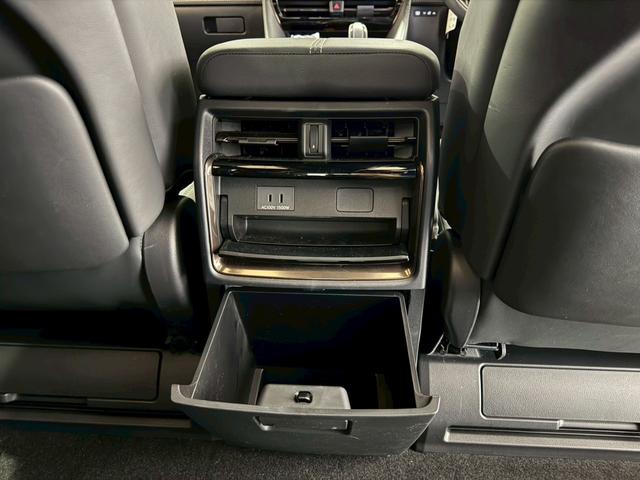 アルファードハイブリッド Z ユニバーサルステップ 13.2インチ有機EL後席モニター トヨタチームメイト アドバンスドパーク 左右独立サンルーフ パノラミックビューモニター カラーヘッドアップディスプレイ ビルトインETC(44枚目)