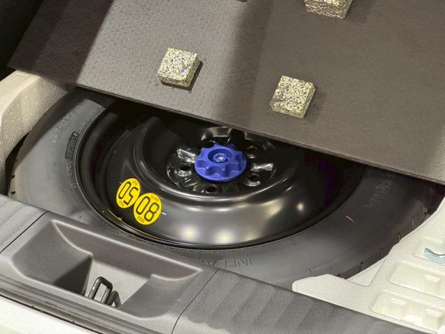 プリウス Z GRエアロ デジタルインナーミラー ドライブレコーダー前後 レーダー探知機 パノラミックビューモニター ブラインドスポットモニタ ワイヤレス充電 アドバンストパーク AC100V端子 ナビフルセグTV(7枚目)