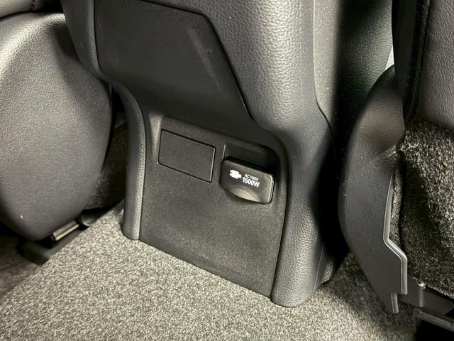 プリウス Z GRエアロ デジタルインナーミラー ドライブレコーダー前後 レーダー探知機 パノラミックビューモニター ブラインドスポットモニタ ワイヤレス充電 アドバンストパーク AC100V端子 ナビフルセグTV(53枚目)