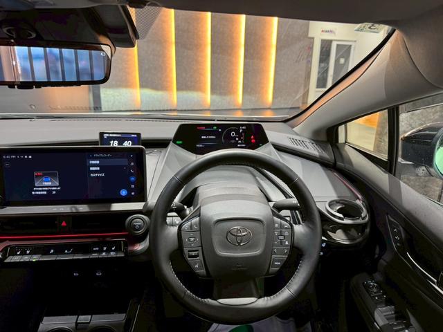 プリウス Z GRエアロ デジタルインナーミラー ドライブレコーダー前後 レーダー探知機 パノラミックビューモニター ブラインドスポットモニタ ワイヤレス充電 アドバンストパーク AC100V端子 ナビフルセグTV(56枚目)