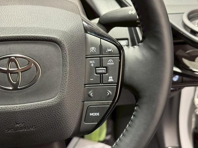 プリウス Z GRエアロ デジタルインナーミラー ドライブレコーダー前後 レーダー探知機 パノラミックビューモニター ブラインドスポットモニタ ワイヤレス充電 アドバンストパーク AC100V端子 ナビフルセグTV(61枚目)