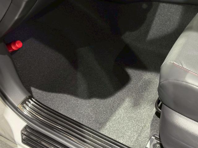 プリウス Z GRエアロ デジタルインナーミラー ドライブレコーダー前後 レーダー探知機 パノラミックビューモニター ブラインドスポットモニタ ワイヤレス充電 アドバンストパーク AC100V端子 ナビフルセグTV(79枚目)