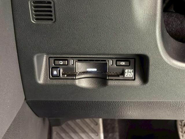 アルファードハイブリッド Z モデリスタエアロ モデリスタホイール モデリスタグリルカバー ユニバーサルステップ デジタルインナーミラー 左右独立サンルーフ サンルーフ ビルトインETC トヨタチームメイト パワーバックドア(63枚目)