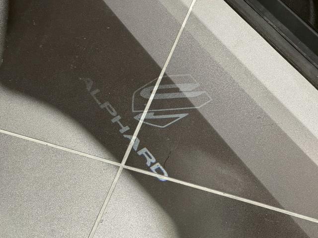 アルファードハイブリッド Z モデリスタエアロ モデリスタホイール モデリスタグリルカバー ユニバーサルステップ デジタルインナーミラー 左右独立サンルーフ サンルーフ ビルトインETC トヨタチームメイト パワーバックドア(67枚目)