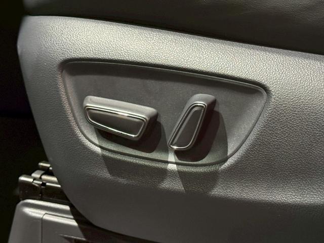 アルファードハイブリッド Z モデリスタエアロ モデリスタホイール モデリスタグリルカバー ユニバーサルステップ デジタルインナーミラー 左右独立サンルーフ サンルーフ ビルトインETC トヨタチームメイト パワーバックドア(69枚目)