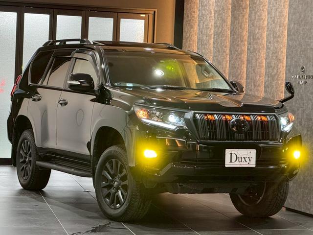 ランドクルーザープラド TX Lパッケージ マットブラックエディション グリルLED アルパインフローティングナビ バックカメラ ETC サンルーフ ルーフレール 寒冷地仕様 アルパインツィーターキット アルパインデジタルミラー イグラ2 リフトアップ リアフィルム(2枚目)