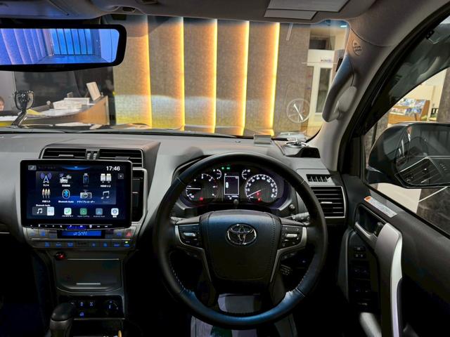 ランドクルーザープラド TX Lパッケージ マットブラックエディション グリルLED アルパインフローティングナビ バックカメラ ETC サンルーフ ルーフレール 寒冷地仕様 アルパインツィーターキット アルパインデジタルミラー イグラ2 リフトアップ リアフィルム(54枚目)