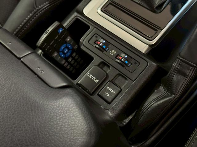 ランドクルーザープラド TX Lパッケージ マットブラックエディション グリルLED アルパインフローティングナビ バックカメラ ETC サンルーフ ルーフレール 寒冷地仕様 アルパインツィーターキット アルパインデジタルミラー イグラ2 リフトアップ リアフィルム(67枚目)