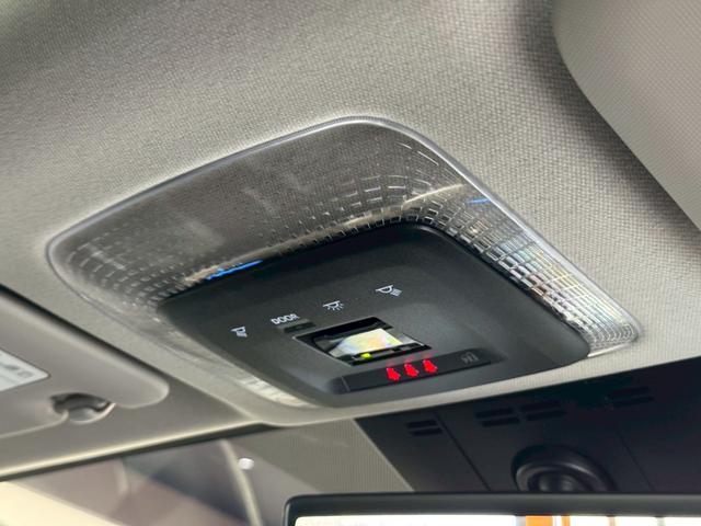 プリウス Z パノラマルーフ デジタルインナーミラー パノラミックビューモニター ブラインドスポットモニター PHEV用ホイール シートヒーター シートクーラー ビルトインETC 自動駐車アシスト 液晶メーター(62枚目)