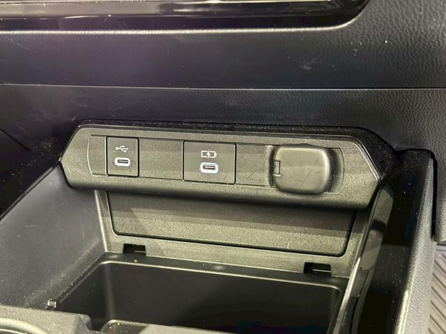 プリウス Z パノラマルーフ デジタルインナーミラー パノラミックビューモニター ブラインドスポットモニター PHEV用ホイール シートヒーター シートクーラー ビルトインETC 自動駐車アシスト 液晶メーター(65枚目)