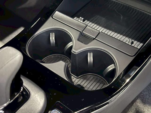 プリウス Z パノラマルーフ デジタルインナーミラー パノラミックビューモニター ブラインドスポットモニター PHEV用ホイール シートヒーター シートクーラー ビルトインETC 自動駐車アシスト 液晶メーター(66枚目)