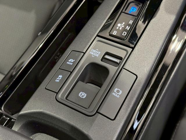 プリウス Z パノラマルーフ デジタルインナーミラー パノラミックビューモニター ブラインドスポットモニター PHEV用ホイール シートヒーター シートクーラー ビルトインETC 自動駐車アシスト 液晶メーター(68枚目)