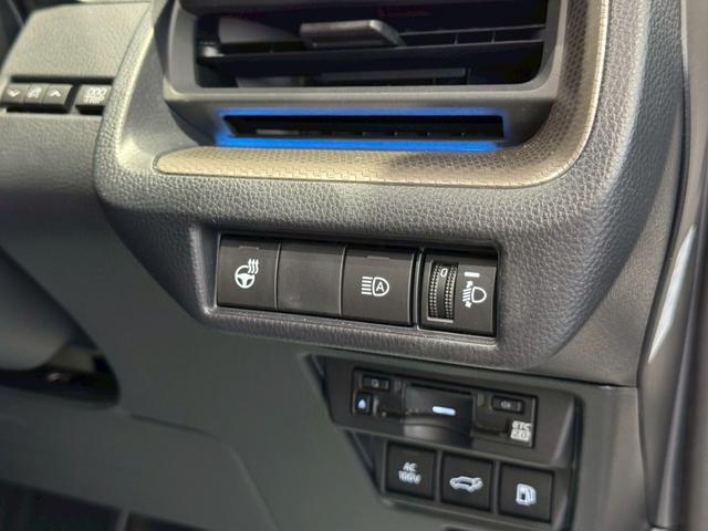 プリウス Z パノラマルーフ デジタルインナーミラー パノラミックビューモニター ブラインドスポットモニター PHEV用ホイール シートヒーター シートクーラー ビルトインETC 自動駐車アシスト 液晶メーター(72枚目)