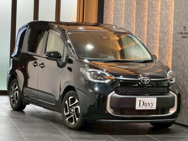 シエンタ ハイブリッドZ 純正15インチAW 天井サーキュレーター アクセサリーコンセント コンフォートパッケージ パノラミックビューモニター ブラインドスポットモニター ドラレコ ナビ フルTV サイドバイザー ETC2.0(9枚目)