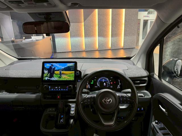 シエンタ ハイブリッドZ 純正15インチAW 天井サーキュレーター アクセサリーコンセント コンフォートパッケージ パノラミックビューモニター ブラインドスポットモニター ドラレコ ナビ フルTV サイドバイザー ETC2.0(53枚目)