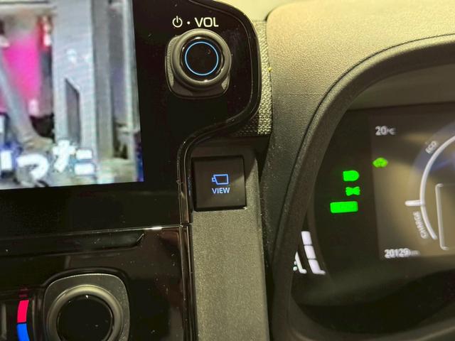 シエンタ ハイブリッドZ 純正15インチAW 天井サーキュレーター アクセサリーコンセント コンフォートパッケージ パノラミックビューモニター ブラインドスポットモニター ドラレコ ナビ フルTV サイドバイザー ETC2.0(64枚目)