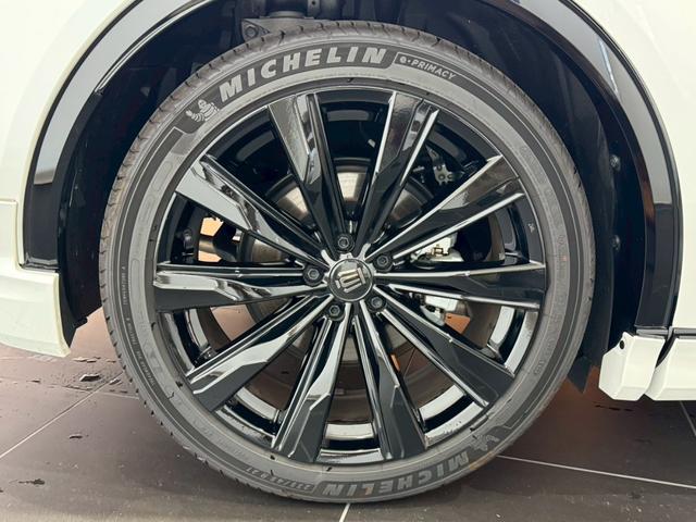 クラウンスポーツ モデリスタエアロ パノラマルーフ パノラミックビューモニター ブラインドスポットモニター 茶色内装 ETC2.0 トノカバー パワーバックドア シートヒーター シートクーラー デジタルインナーミラー(9枚目)