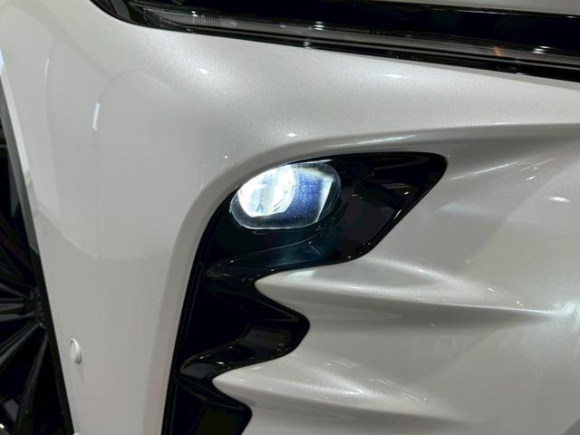 クラウンスポーツ モデリスタエアロ パノラマルーフ パノラミックビューモニター ブラインドスポットモニター 茶色内装 ETC2.0 トノカバー パワーバックドア シートヒーター シートクーラー デジタルインナーミラー(15枚目)