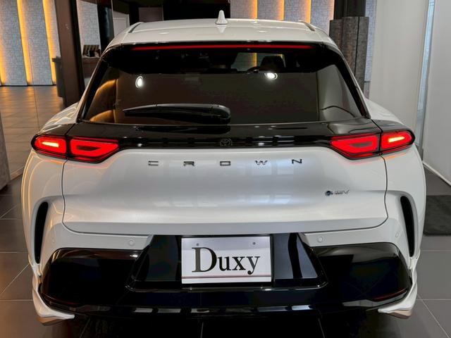 クラウンスポーツ モデリスタエアロ パノラマルーフ パノラミックビューモニター ブラインドスポットモニター 茶色内装 ETC2.0 トノカバー パワーバックドア シートヒーター シートクーラー デジタルインナーミラー(26枚目)