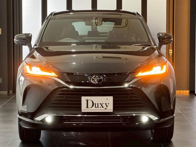 ハリアーハイブリッド Z レザーパッケージ・ナイトシェード パノラマルーフ 寒冷地仕様 シートヒーター シートクーラー パノラミックビューモニターデジタルインナーミラー パワーバックドア 置くだけ充電 ビルトインETC オートハイビームAC100Vコンセント(17枚目)