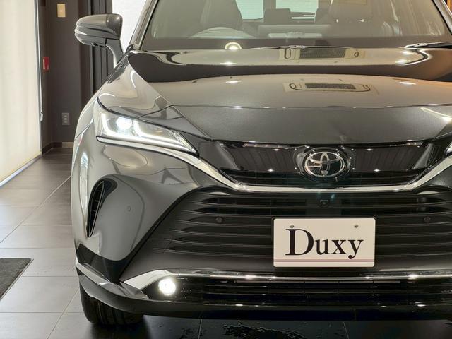 ハリアーハイブリッド Z レザーパッケージ・ナイトシェード パノラマルーフ 寒冷地仕様 シートヒーター シートクーラー パノラミックビューモニターデジタルインナーミラー パワーバックドア 置くだけ充電 ビルトインETC オートハイビームAC100Vコンセント(18枚目)