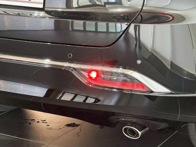 ハリアーハイブリッド Z レザーパッケージ・ナイトシェード パノラマルーフ 寒冷地仕様 シートヒーター シートクーラー パノラミックビューモニターデジタルインナーミラー パワーバックドア 置くだけ充電 ビルトインETC オートハイビームAC100Vコンセント(31枚目)